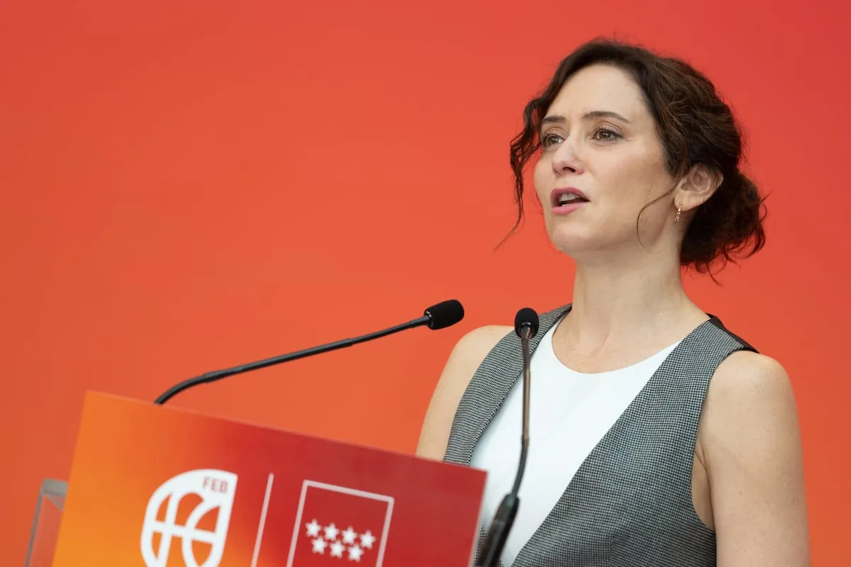 The State and Madrid clash over the possible unconstitutionality of a regional rule that deprives public employees of compensation