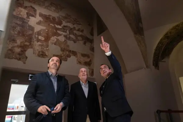 MNAC insists before the judge on its technical inability to transfer the Sijena murals