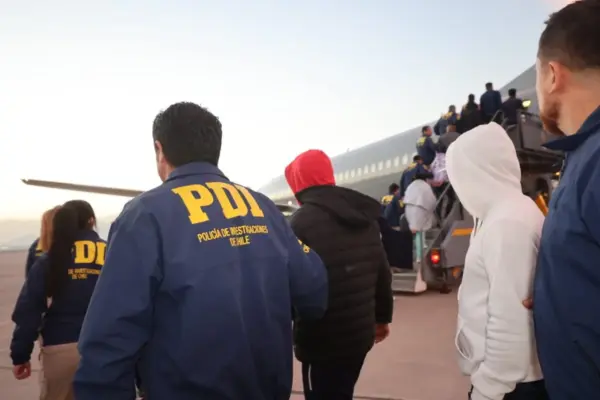 Colombia prepares for the arrival of the first flight of migrants expelled by the Kast Government in Chile