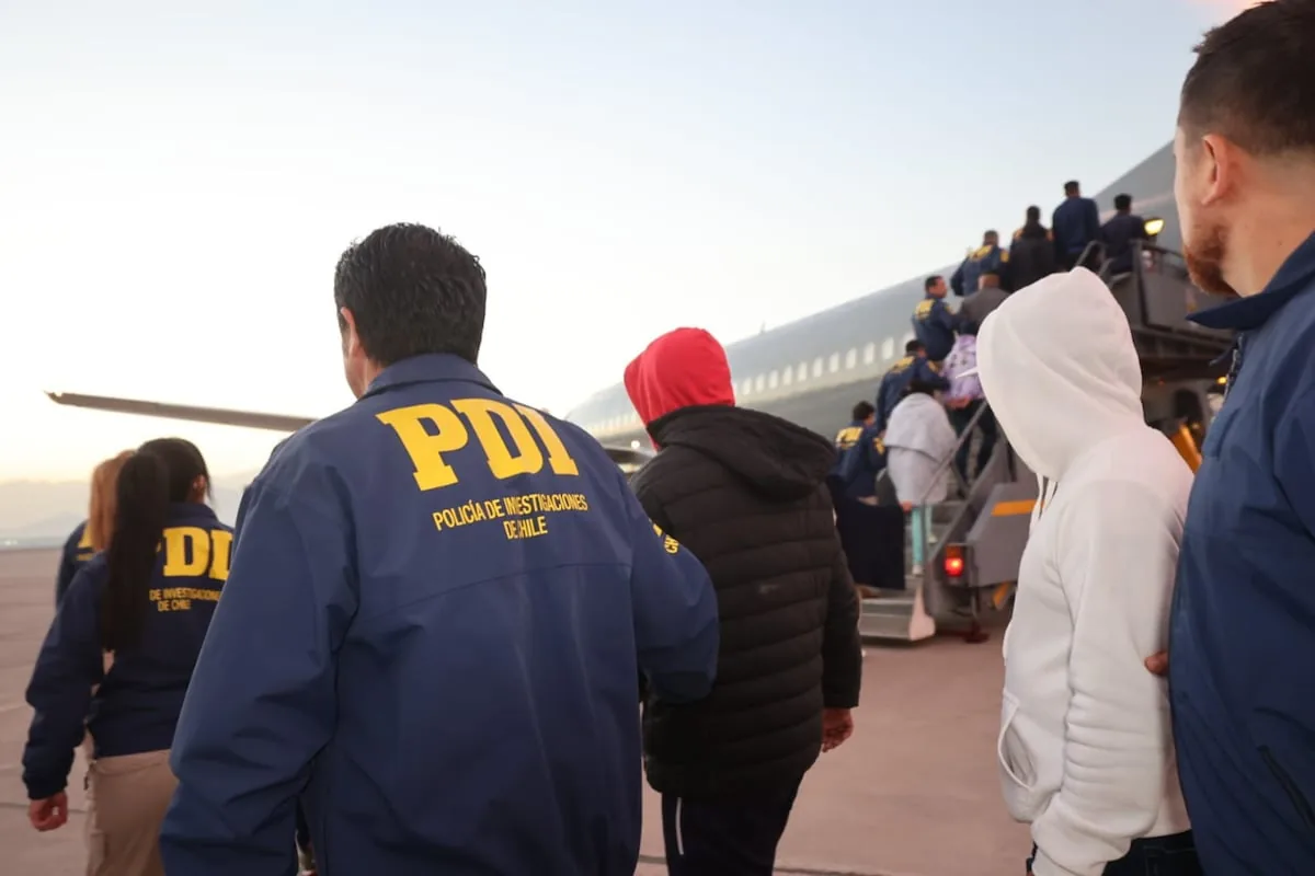 Colombia prepares for the arrival of the first flight of migrants expelled by the Kast Government in Chile