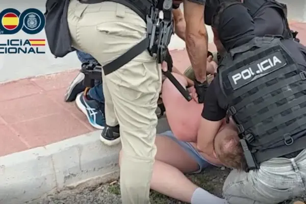 Police arrest a fugitive wanted by Poland in Tenerife, accused of 40 crimes
