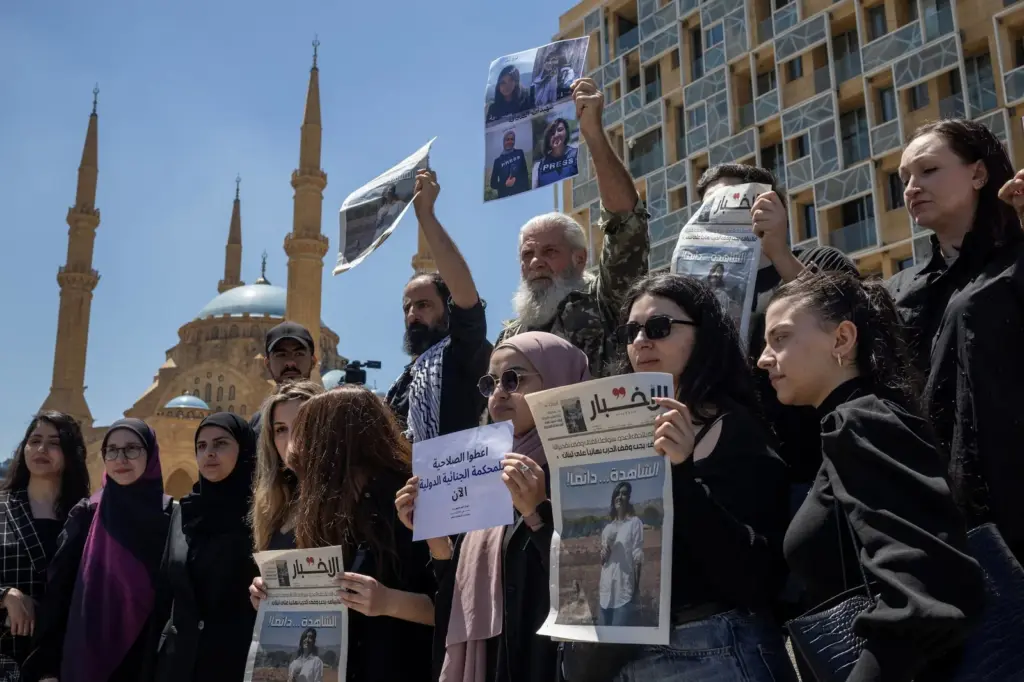 Lebanon describes Israeli bombing against journalists as a “war crime” and announces it will resort to international justice