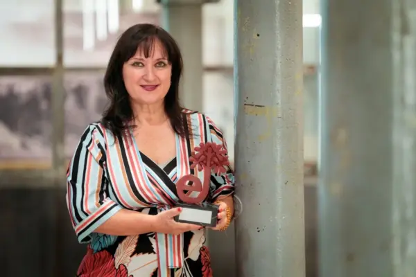 Emma Lira wins the Edhasa historical novel award with a recreation of the splendor of Medina Azahara and the rise of Almanzor