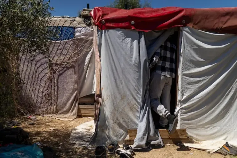Ibiza will evict 200 workers from their settlements on the eve of the season