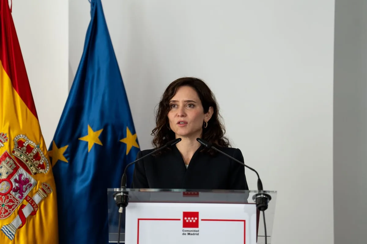 Ayuso defends the mayor of Móstoles despite the former councilor's account in her complaint: “He is magnificent and is doing a first-class job”
