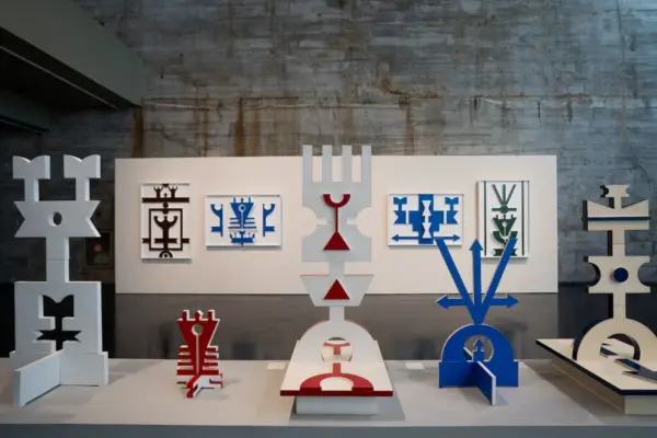 Rubem Valentim: the artist who transformed the symbols of Afro-Brazilian religions into universal art