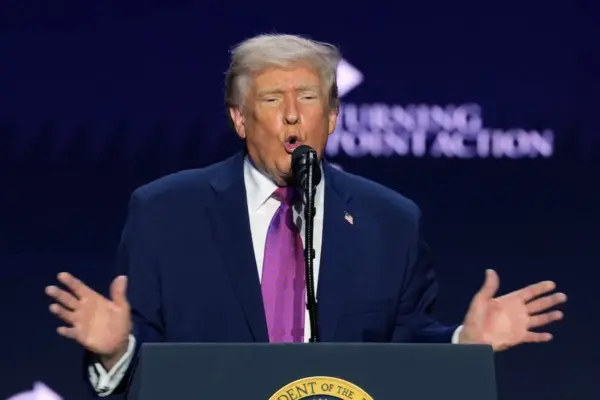 Trump twists the figures about the Spanish economy: “Has anyone noticed how badly it is doing? It's pitiful”
