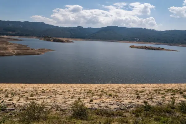 The environmental authority limits Coca-Cola's exploitation of the springs in La Calera to prioritize human consumption