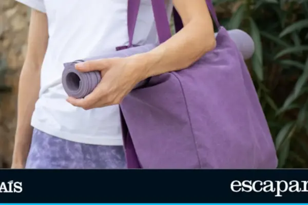 Bargain in sight: the yoga and pilates bag with mat holder that is a hit costs less than €18