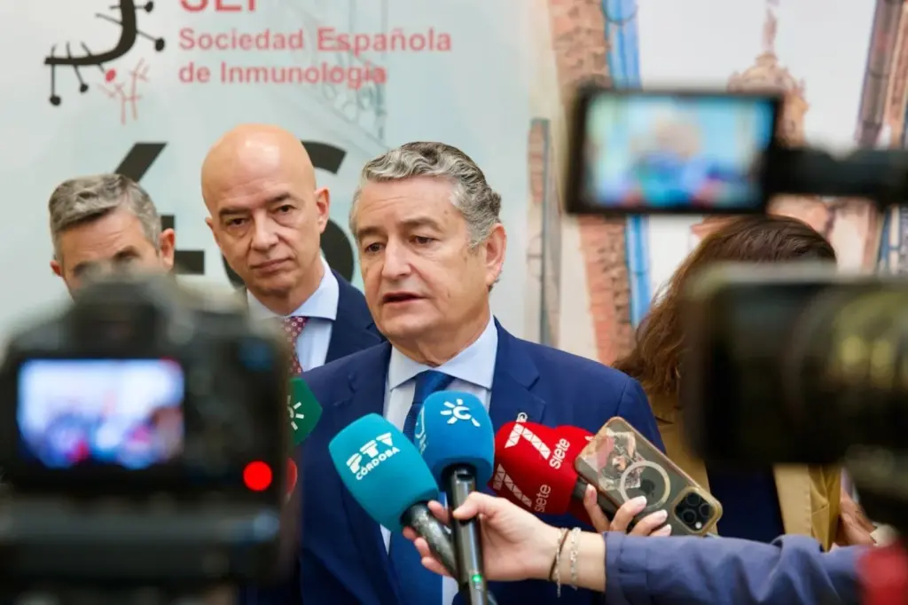 The increase in the delay to have surgery and see a specialist enrages the Andalusian pre-campaign