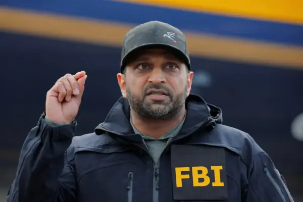 El director del FBI demanda por 250 millones de dólares a la revista ‘The Atlantic’ por llamarle borracho