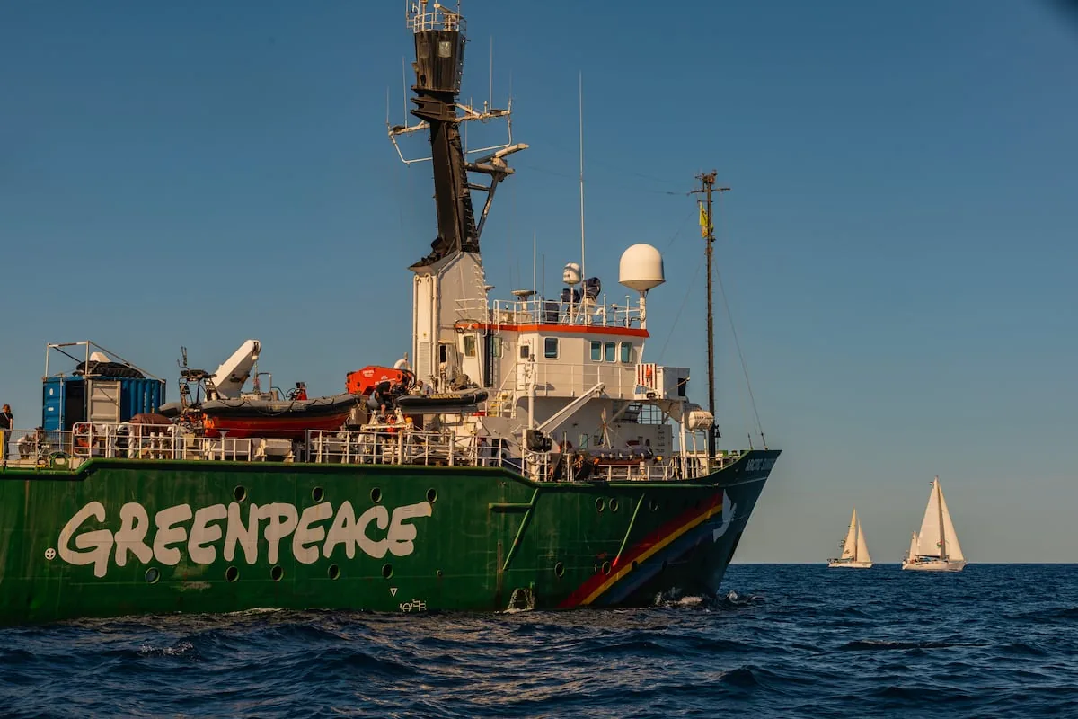 The new Gaza flotilla attempts to block a ship with alleged military supplies for Israel