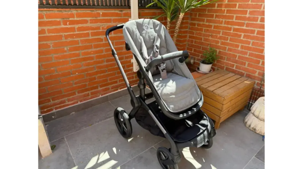 This is one of the best strollers for children that can be bought on the market