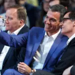 The socialists' proposals: regulate social media, curb housing speculation and accelerate the green agenda