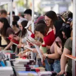 Sant Jordi y el libro se profesan amor eterno