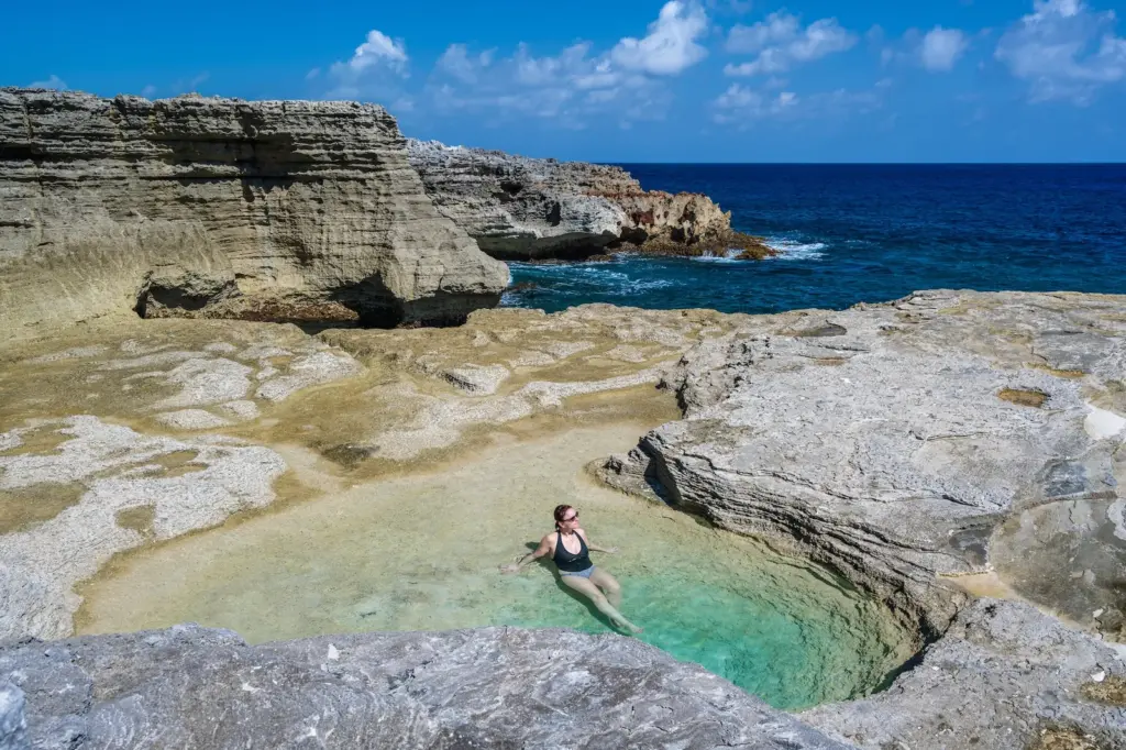 The Bahamas and its pink sand beaches, where the landscape becomes unreal
