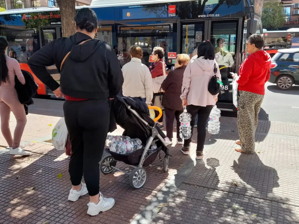 Water and calm slowly return to Alcalá de Henares after a cut of more than 24 hours
