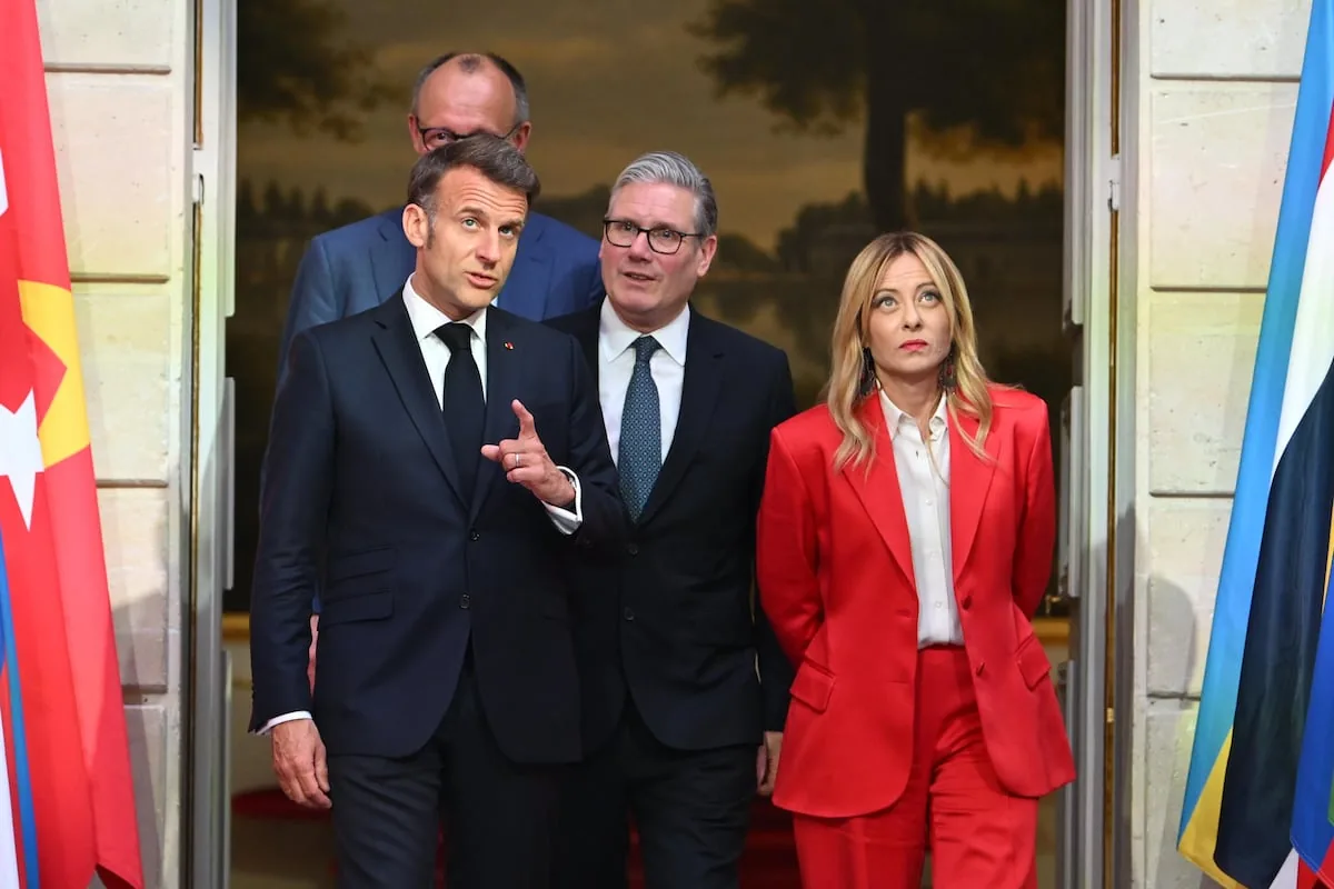 Macron and Starmer promote an international mission in Paris to secure the Strait of Hormuz when hostilities cease