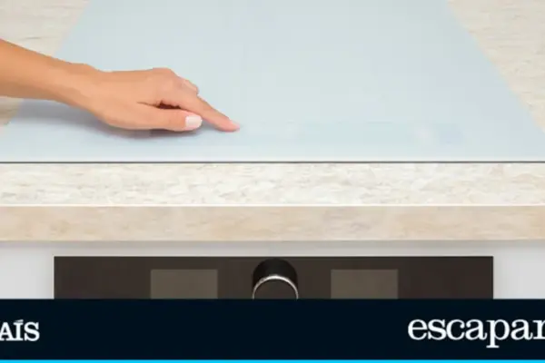 Protect your ceramic hob with these versatile, durable, and decorative glass plates