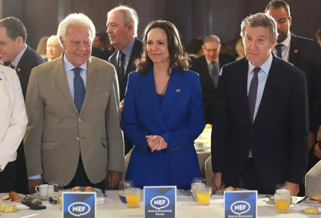 María Corina Machado advocates before businessmen in Madrid for the “total privatization” of the Venezuelan state oil company