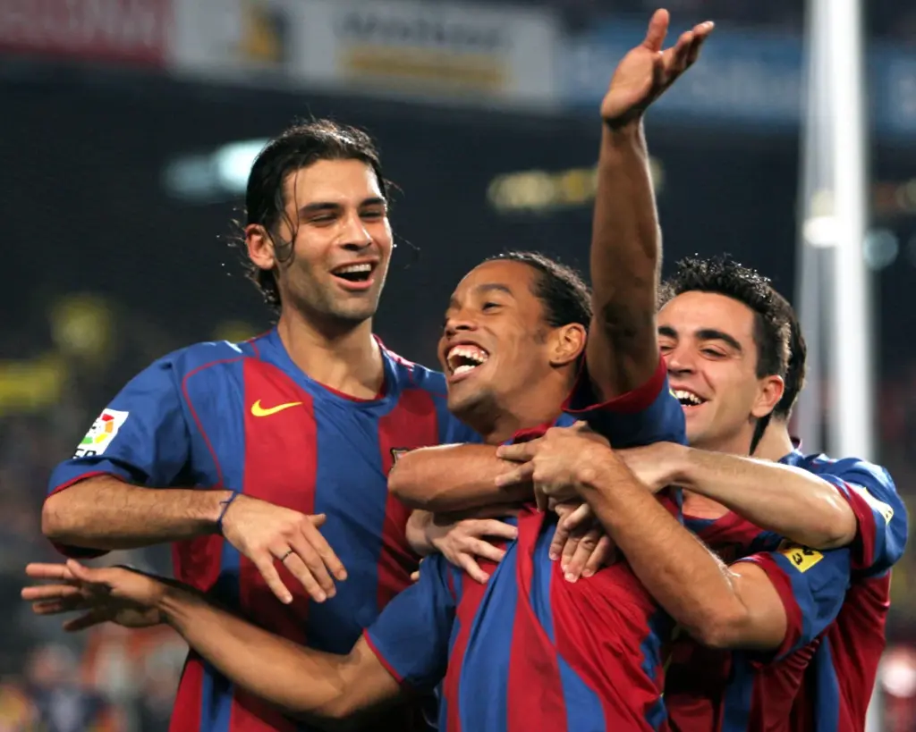 A legendary showdown of retired footballers: Ronaldinho, Rafa Márquez, Kaká, and Borgetti return to Estadio Azteca
