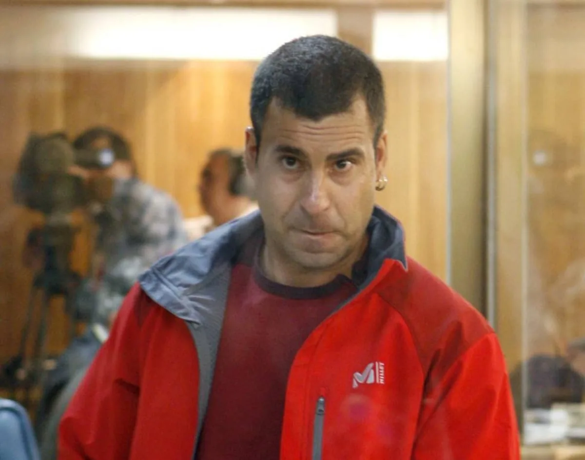 The Prosecutor's Office endorses the semi-freedom of the ETA member Jon Bienzobas, murderer of Tomás y Valiente