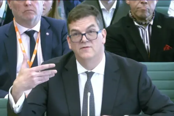 Senior official dismissed by Starmer claims British Government pressured to accelerate Mandelson's appointment
