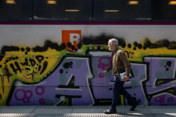 First step to impose fines of nearly a million against train graffiti artists in Catalonia