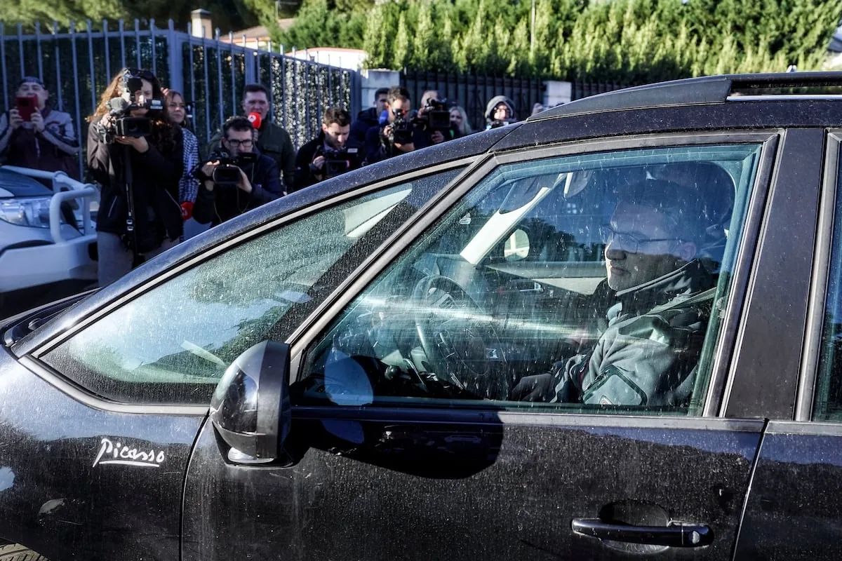 The accused of killing Esther López returns to the house where a hidden hideout was found: “Today they are going to make him suffer”