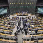Opposition to Lula approves in Congress reducing Bolsonaro's sentence for coup plotting