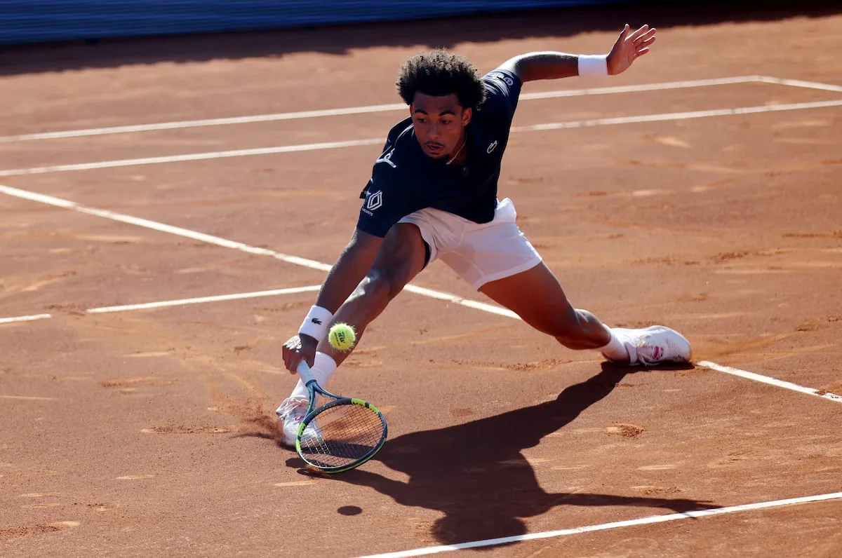 Fils beats an unrecognizable Rublev and wins the Conde de Godó