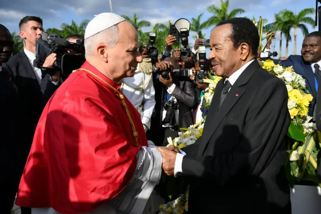 The Pope, from the heart of the conflict in Cameroon: “The world is being devastated by a handful of tyrants”