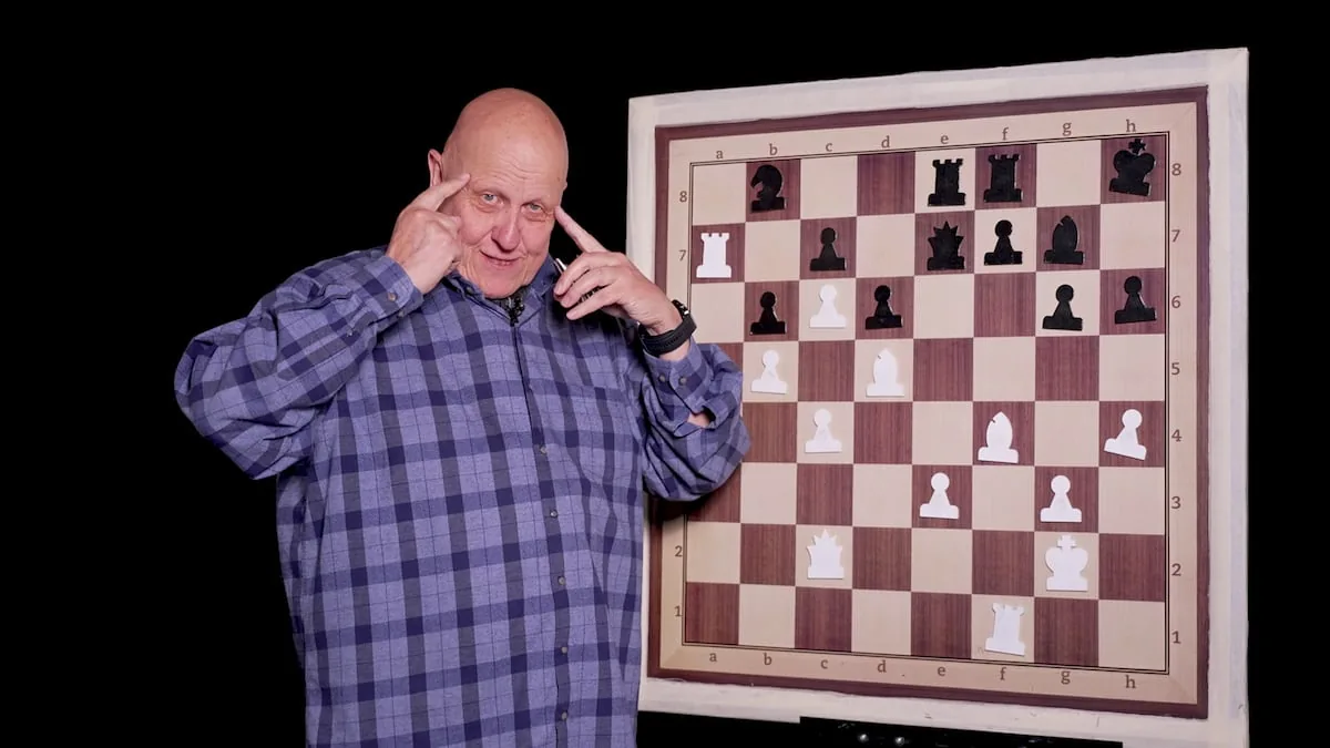 Chess videos | Alekhine produces art blindfolded