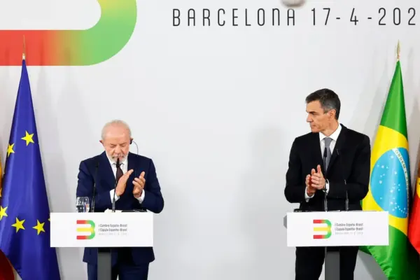 Lula da Silva supports Pedro Sánchez in his “no to war”