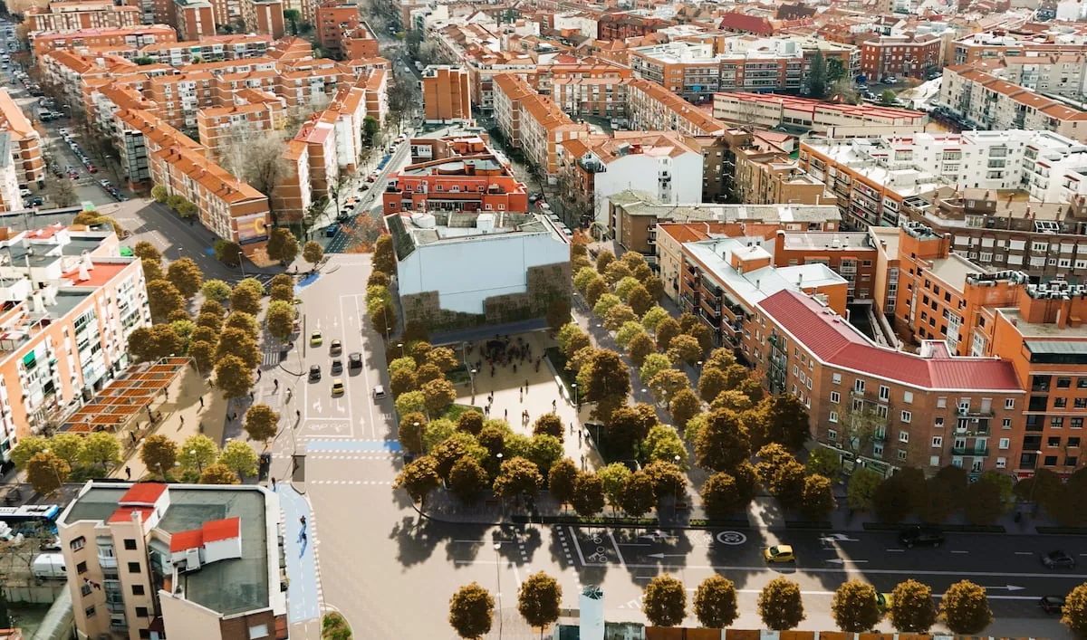 A hundred trees, more pedestrian space, and a fountain: this is what the new Oporto square will be like