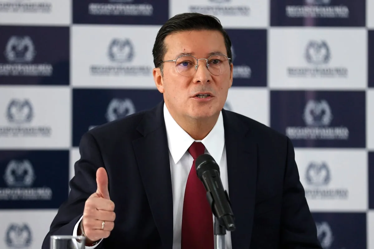 Colombia and Spain: parallel democracies, clean elections