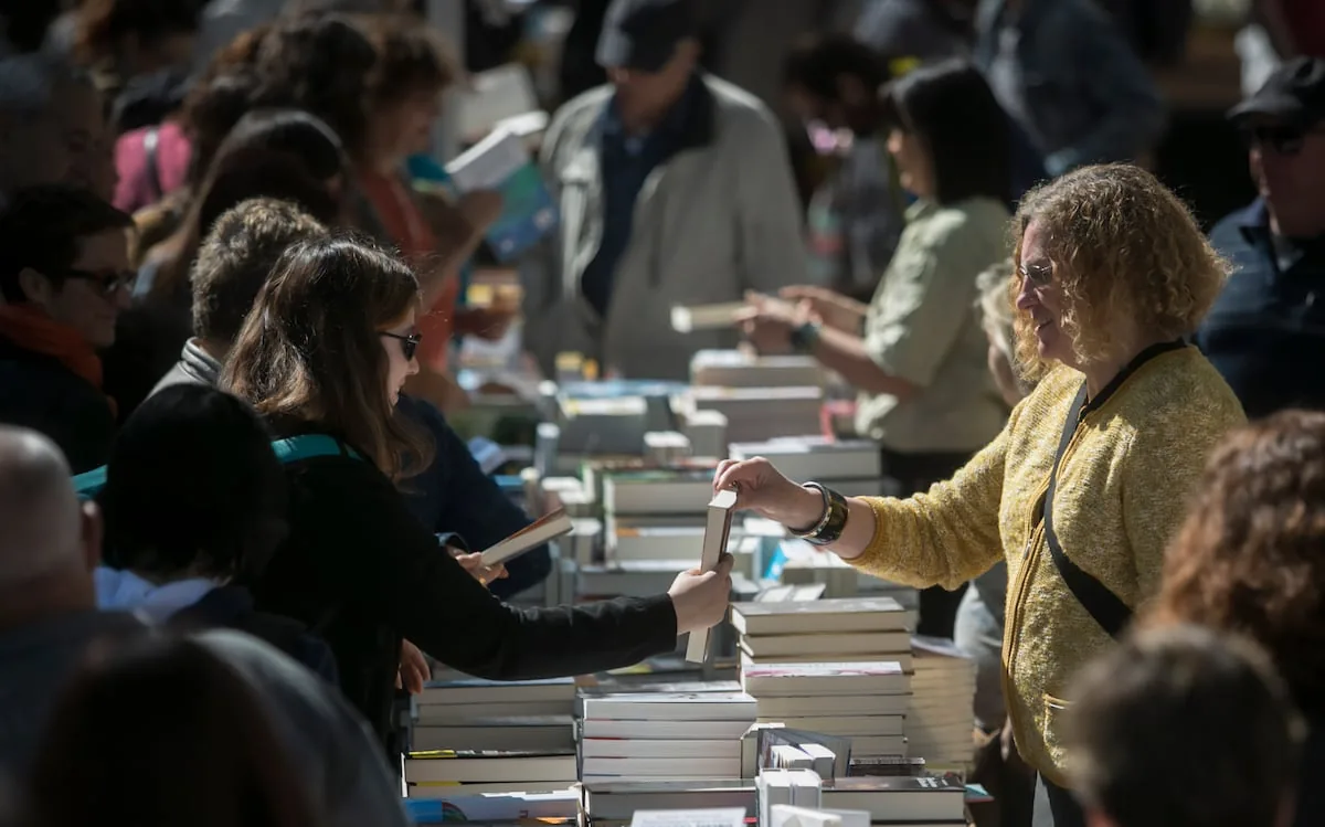 Choose a book for Sant Jordi