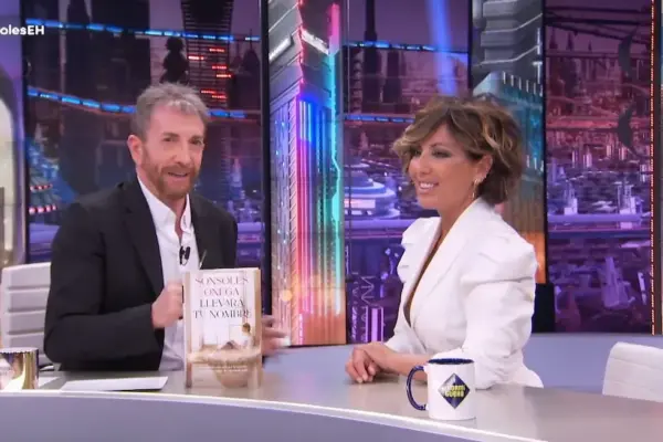 Pablo Motos and Sonsoles Ónega apologize after mistakenly stating that books have 21% VAT: “No one checked the data”