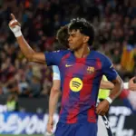 Lamine Yamal decides with a penalty and gets injured against Celta
