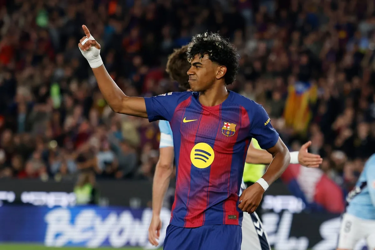 Lamine Yamal decides with a penalty and gets injured against Celta