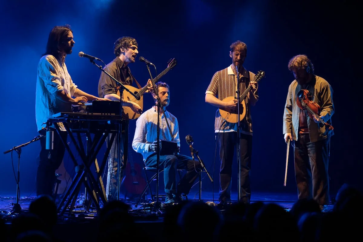 Ya Vagabonds, the fine rain of contemporary Irish folk