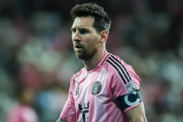 Leo Messi buys UE Cornellà