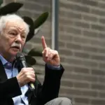 Junts youth stir up Sant Jordi week by calling for a boycott of Eduardo Mendoza