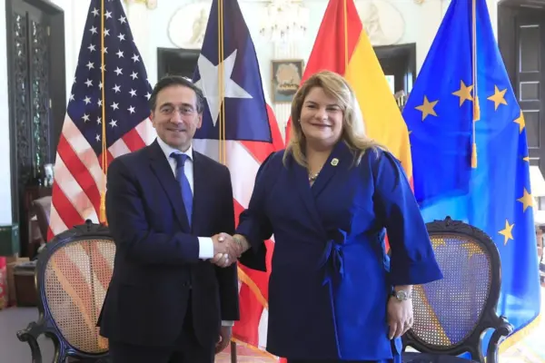 Albares defends in Puerto Rico the recognition of Spanish as a native language of the US