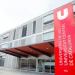 The Government will finance half of the tuition fee for Medicine at the University of Vic