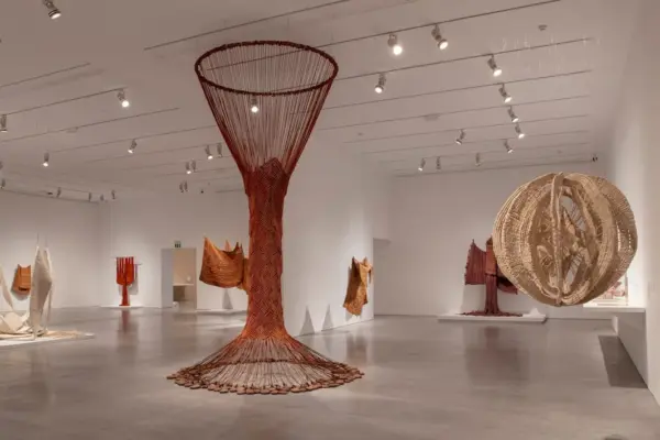 Aurèlia Muñoz, the great artist who survived the category of craftswoman dedicated to “women's work”