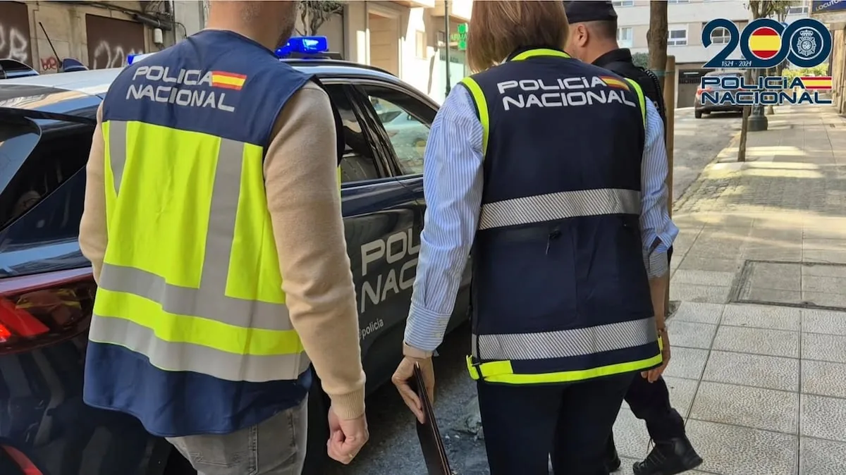 Detenido en Santa Coloma un profesor de educación primaria por pornografía infantil