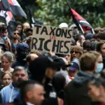 Not paying taxes, the privilege of the new aristocracy