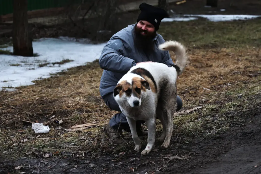 Marina and Andrii, bomb-proof love on the Donbas front