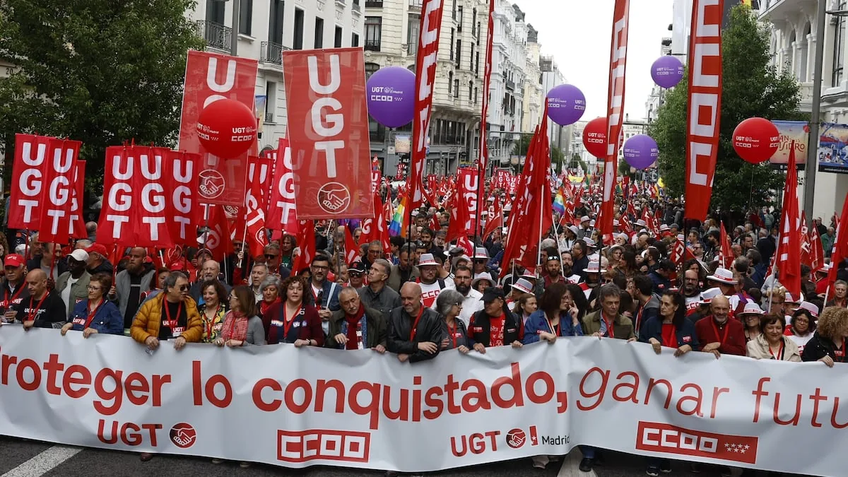 Unions call to turn May Day into “a cry against war and vassalage to Trump”